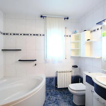 Dirk By Interhome *